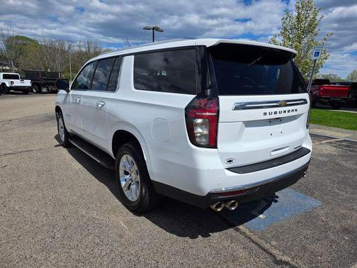 Summit White 2023 Chevrolet Suburban Premier