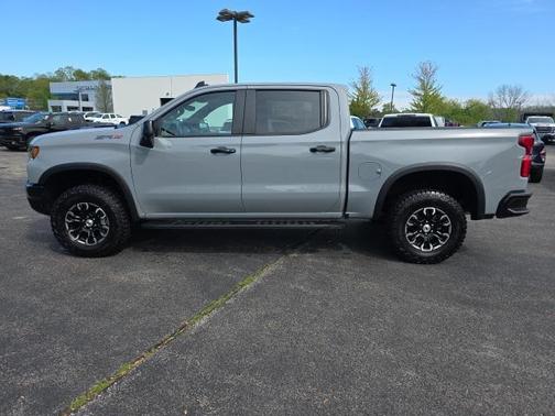 2025 Chevrolet Silverado 1500 ZR2