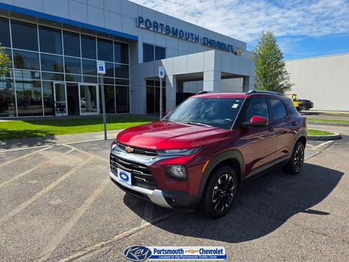 Crimson Metallic 2023 Chevrolet Trailblazer LT