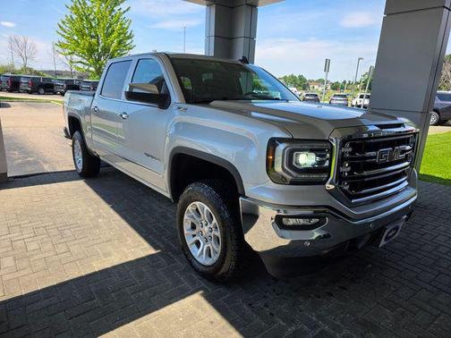 Quicksilver Metallic 2018 GMC Sierra 1500 SLT