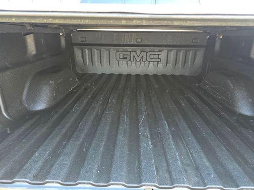 Quicksilver Metallic 2018 GMC Sierra 1500 SLT
