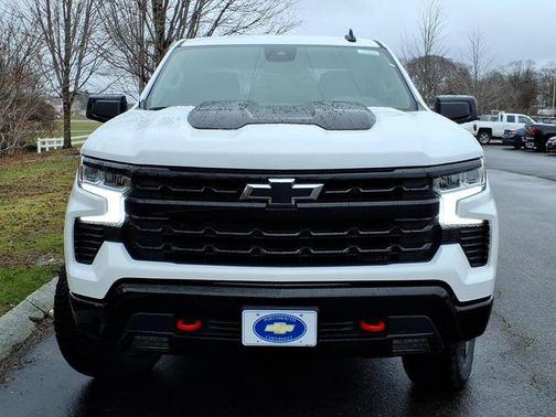 Summit White 2026 Chevrolet Silverado 1500 LT Trail Boss