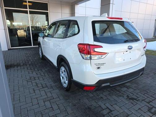 2022 Subaru Forester Base