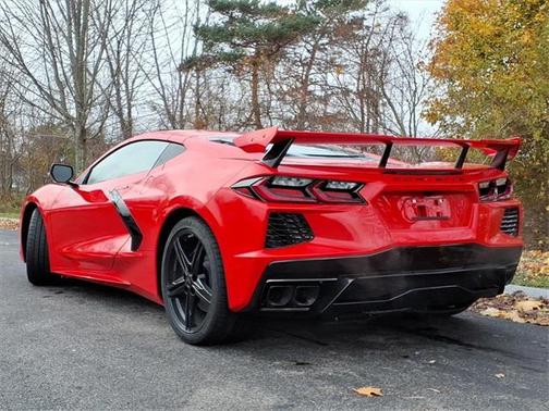 2026 Chevrolet Corvette Stingray w/1LT