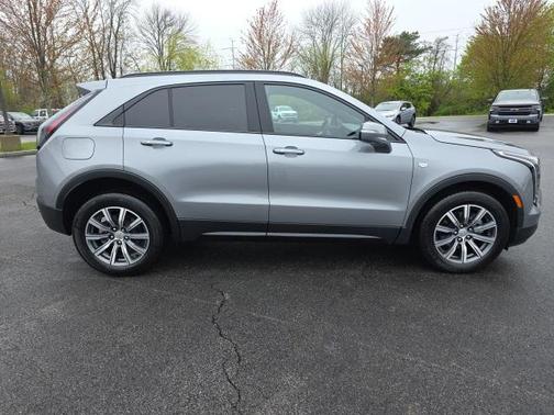 2023 Cadillac XT4 Sport