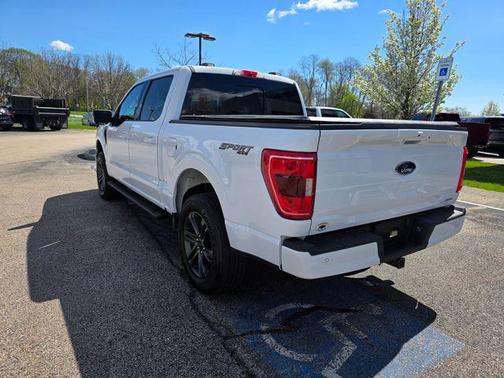 OXFORD WHITE 2021 Ford F-150 XLT