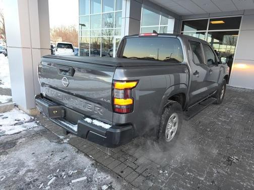 2023 Nissan Frontier S