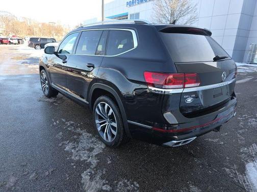 2023 Volkswagen Atlas 3.6L SEL Premium