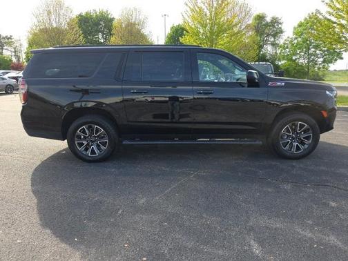 2021 Chevrolet Suburban 4WD Z71