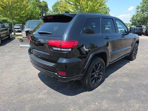 2020 Jeep Grand Cherokee Altitude
