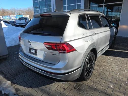 2020 Volkswagen Tiguan 2.0T SE R-Line Black 4MOTION