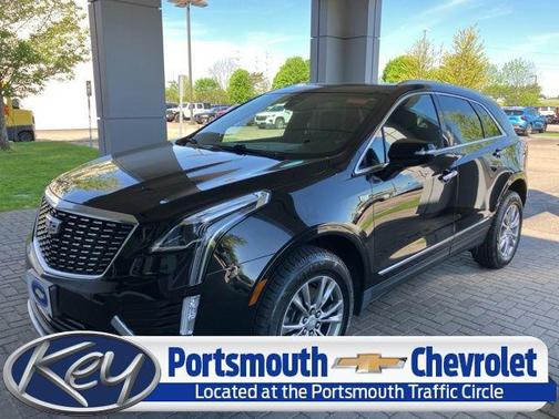 Stellar Black Metallic 2023 Cadillac XT5 Premium Luxury