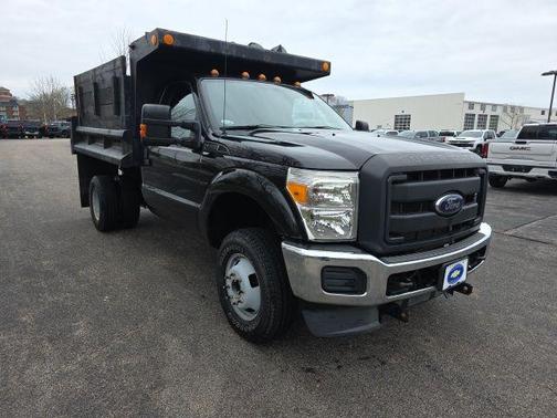 TUXEDO BLACK METALLIC 2014 Ford F-350 XL