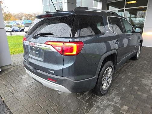 2019 GMC Acadia SLE-2