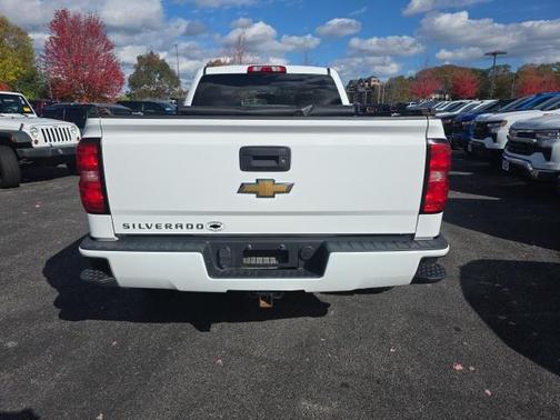 2017 Chevrolet Silverado 1500 2LT