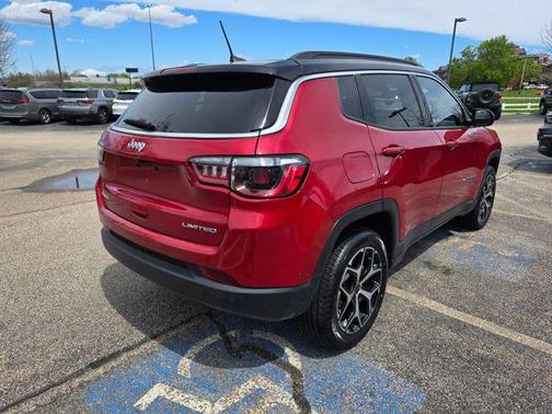 Red Hot Pearlcoat 2025 Jeep Compass Limited