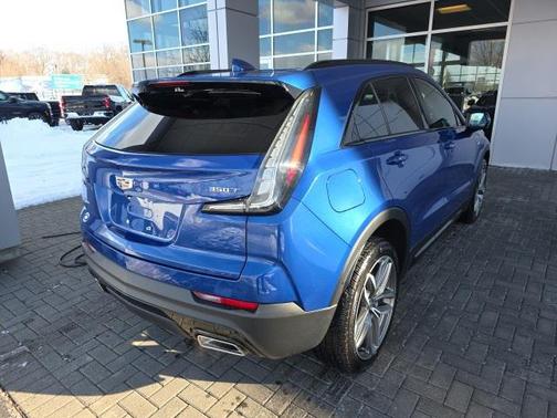 2023 Cadillac XT4 Sport