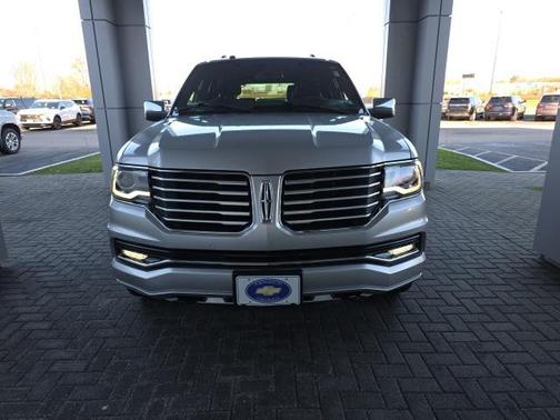2016 Lincoln Navigator Select