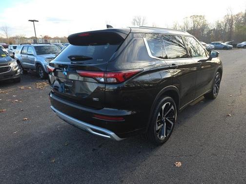 2022 Mitsubishi Outlander SEL