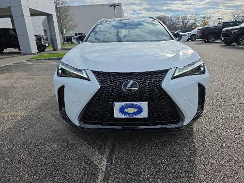 Ultra White w/Obsidian Roof 2023 Lexus UX 250h F Sport