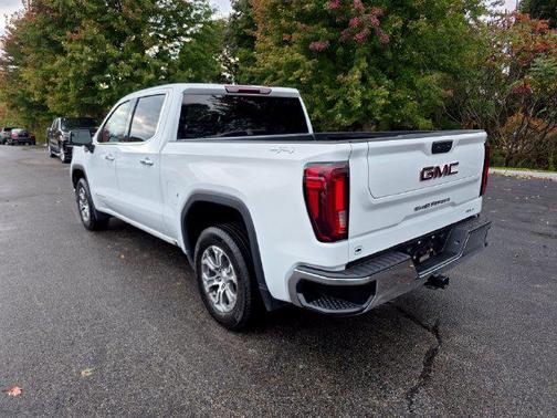 Summit White 2025 GMC Sierra 1500 SLT