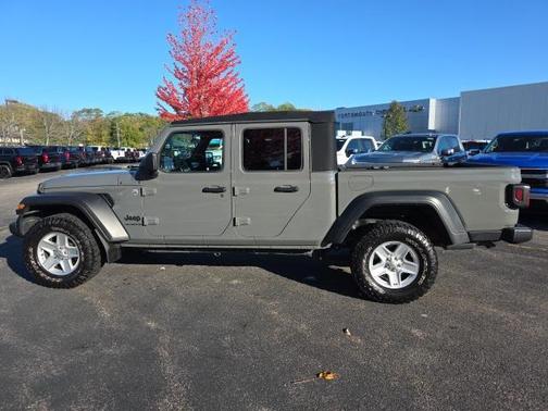 2020 Jeep Gladiator Sport S