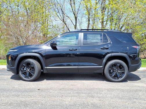 Mosaic Black Metallic 2026 Chevrolet Equinox 1LT