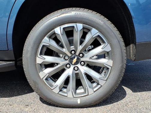 Lakeshore Blue Metallic 2026 Chevrolet Tahoe 4WD High Country