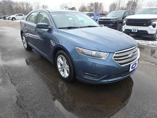 2019 Ford Taurus SEL
