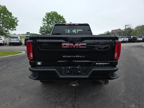 2022 GMC Sierra 2500 Denali