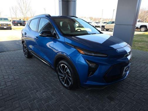 Bright Blue Metallic 2023 Chevrolet Bolt EUV FWD Premier