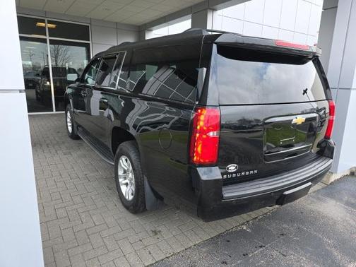 2016 Chevrolet Suburban LT