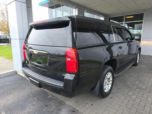 2016 Chevrolet Suburban LT