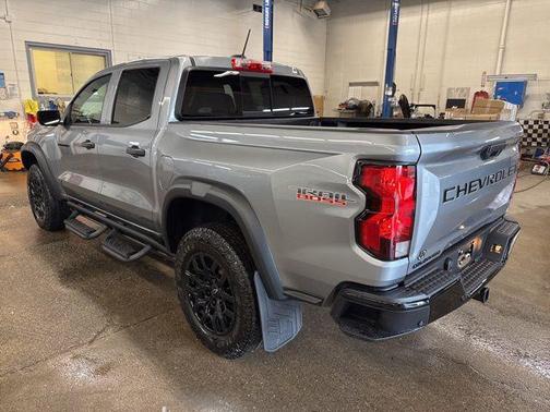 Sterling Gray Metallic 2026 Chevrolet Colorado Trail Boss