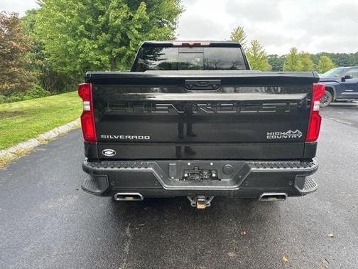 2022 Chevrolet Silverado 1500 High Country