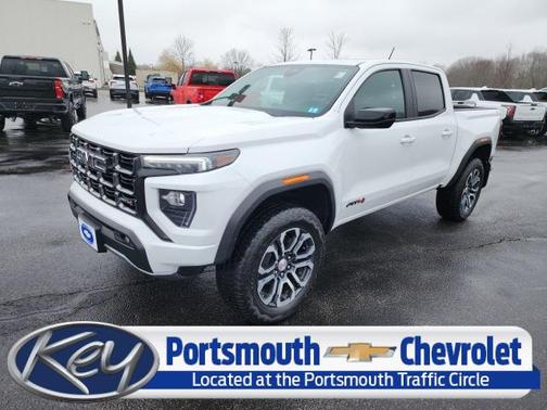 2023 GMC Canyon Base