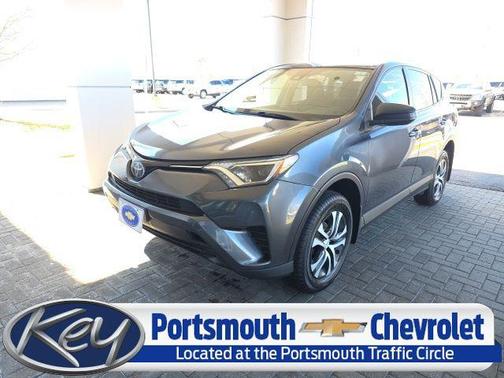 Magnetic Gray Metallic 2018 Toyota RAV4 LE