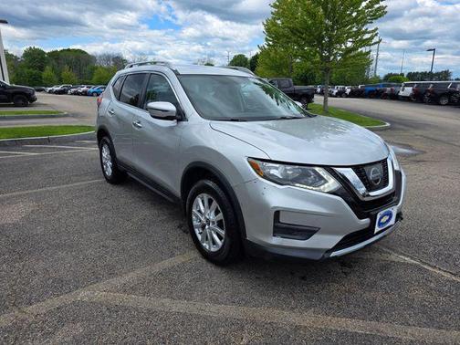 Brilliant Silver 2017 Nissan Rogue SV