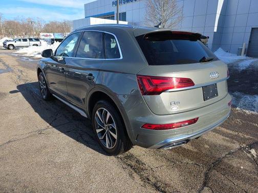 2024 Audi Q5 45 S line Premium Plus