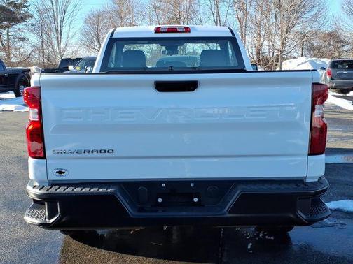 Summit White 2026 Chevrolet Silverado 1500 WT