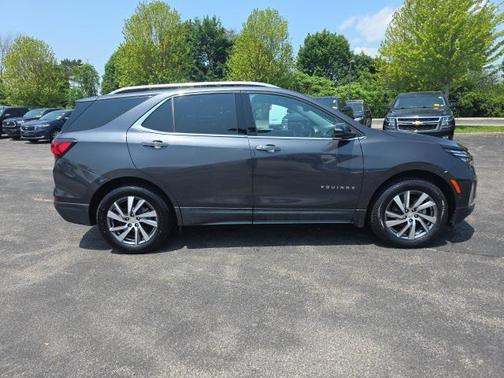 2022 Chevrolet Equinox Premier w/1LZ