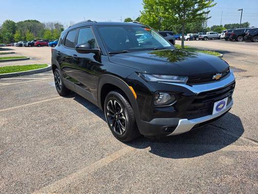 Mosaic Black Metallic 2021 Chevrolet Trailblazer LT