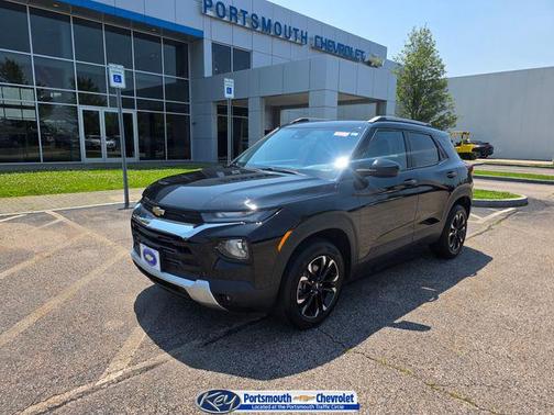 Mosaic Black Metallic 2021 Chevrolet Trailblazer LT