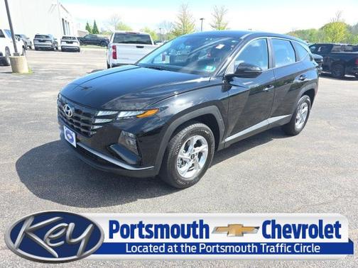 2022 Hyundai TUCSON SE