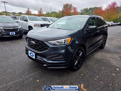 Stone Blue Metallic 2024 Ford Edge SE