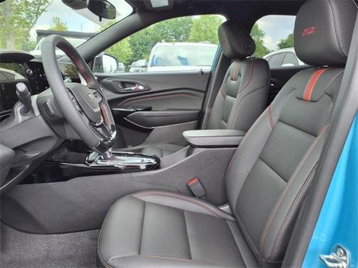 2025 Chevrolet Trax FWD 2RS