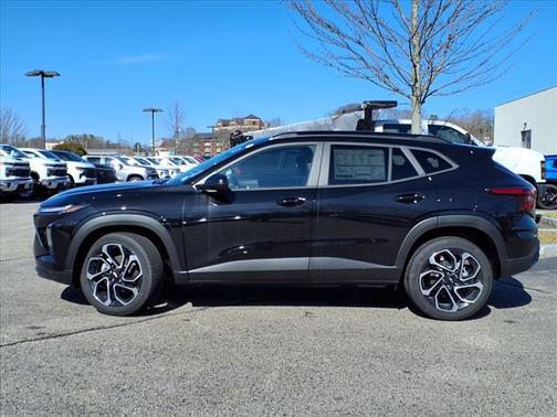 2025 Chevrolet Trax FWD 2RS