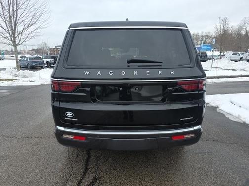 2022 Jeep Wagoneer Series III 4x4