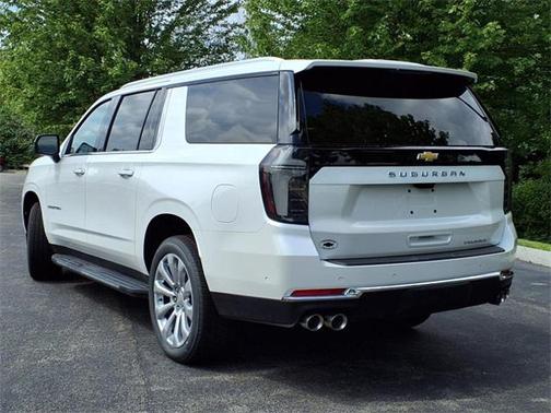 2025 Chevrolet Suburban Premier