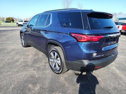 2022 Chevrolet Traverse LT Leather